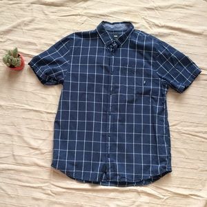 Vans Shirts - EUC Vans Shirt for Men Vans Shirts - EUC Vans Shirt for Men
